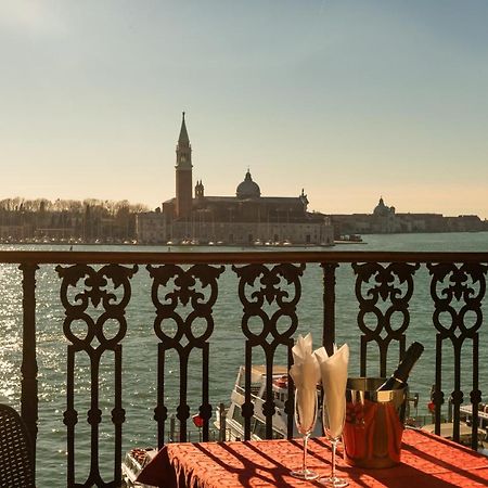 A Tribute To Music Residenza Hotell Venedig Exteriör bild